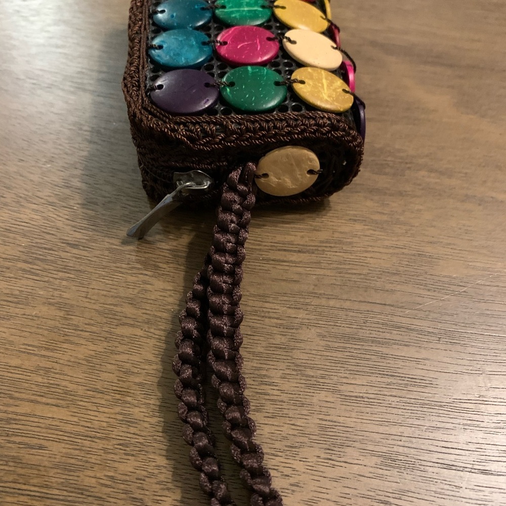 Handmade Multicolour Coconut Disc Women's Wristlet EUC - Picture 3 of 7